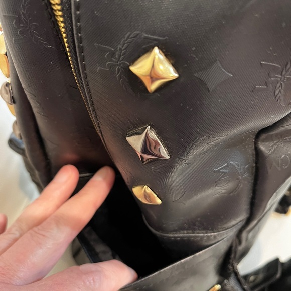 EUC Large MCM LEATHER Backpack - Picture 4 of 16